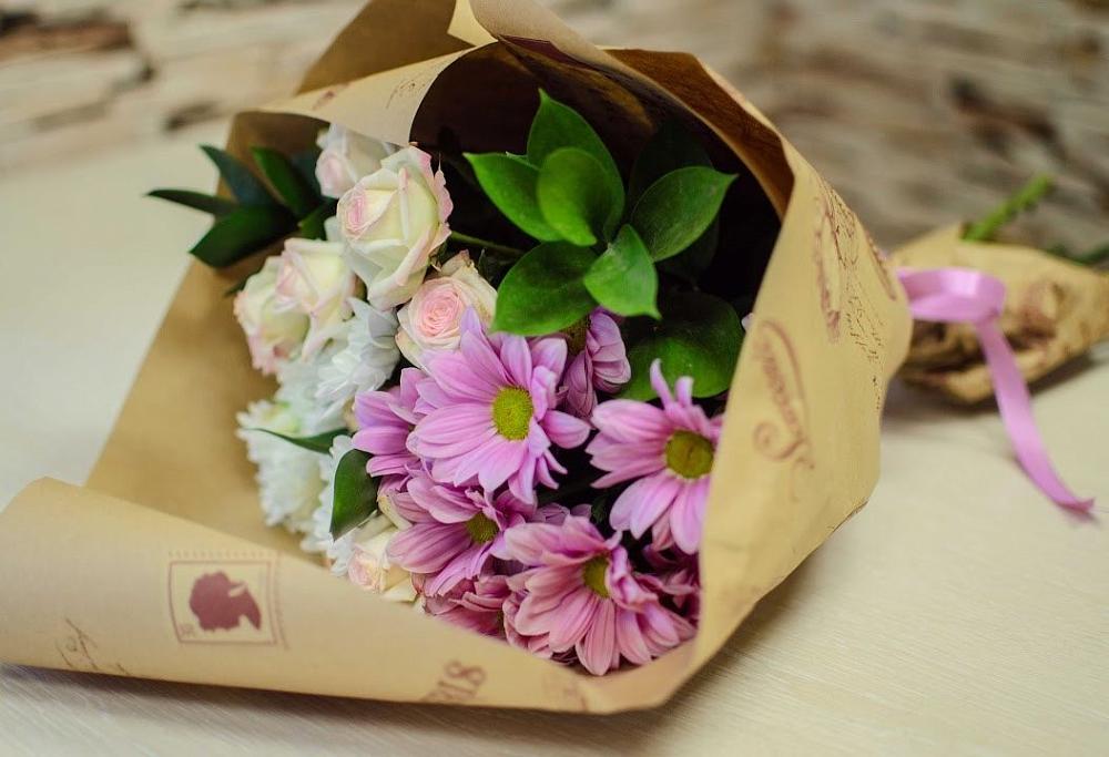 Букет цветов из: Розы и Хризантемы в Хохлово