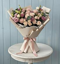 Букет цветов из:  Розы и Лизиантусы в Хохлово