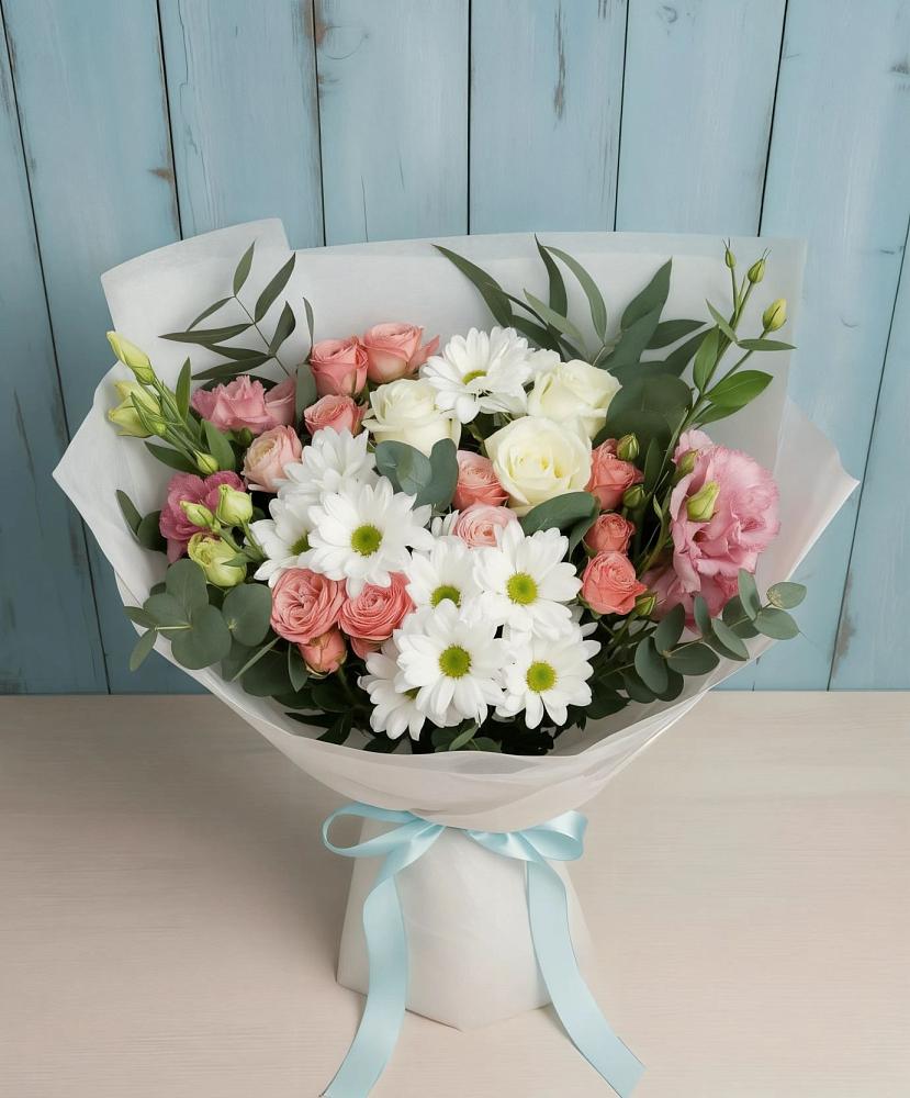 Букет цветов из: Розы, Лизиантусы и Хризантемы в Хохлово
