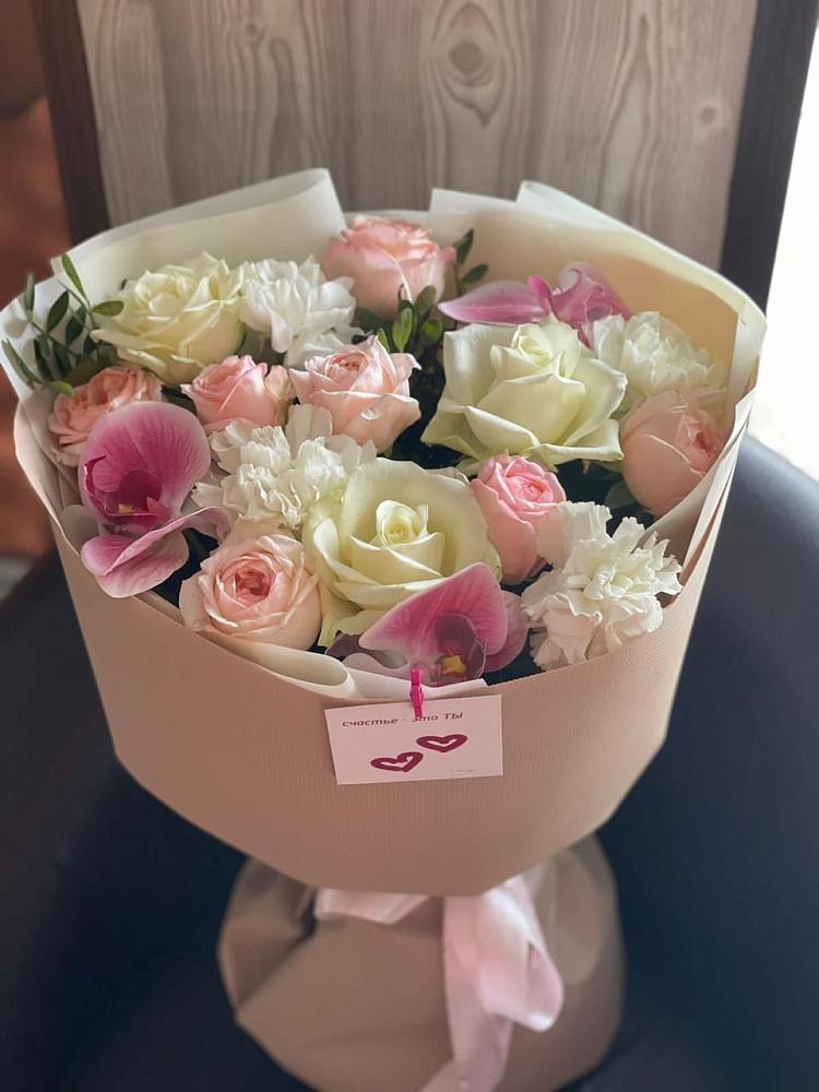 Букет цветов из: Орхидеи, Розы и Гвоздики в Хохлово