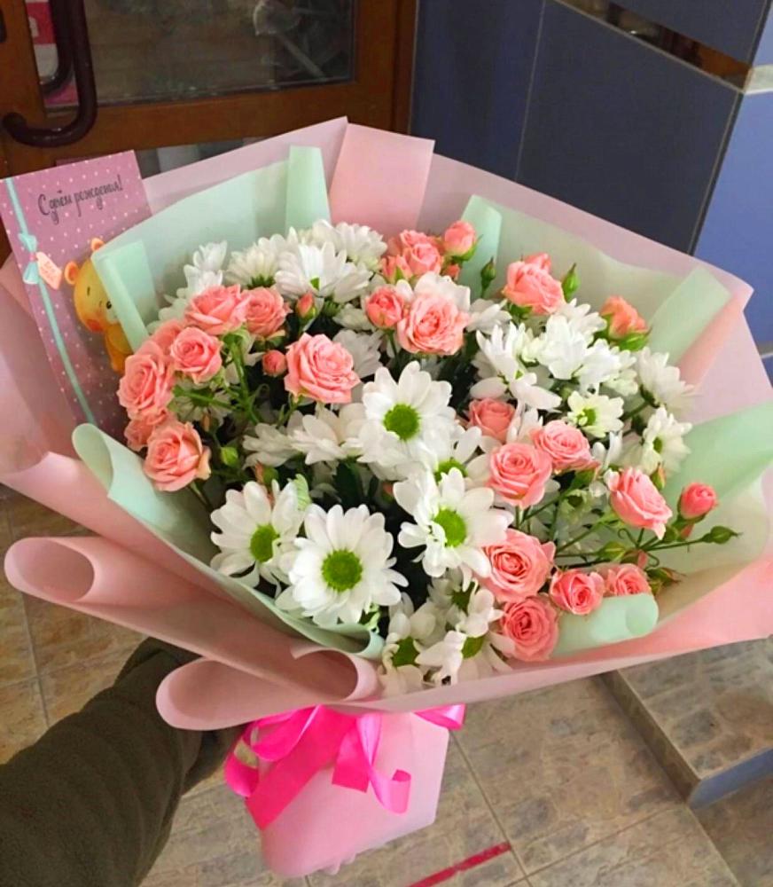 Букет цветов из: Розы и Хризантемы в Хохлово