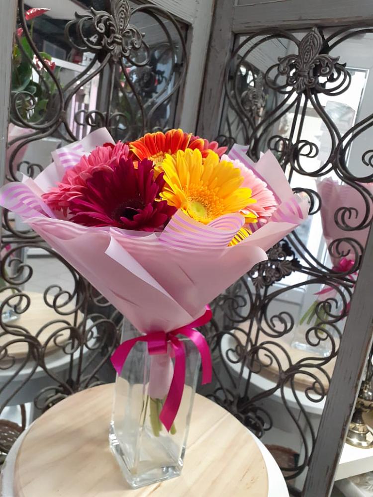 Букет цветов из: Герберы в Хохлово