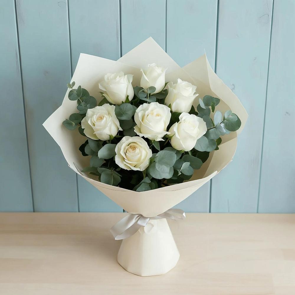 Букет Белые розы в Эвкалипте в Хохлово