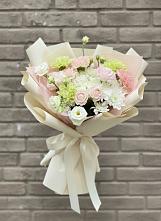 Букет цветов из:  Гвоздики, Розы, Лизиантусы и Хризантемы в Хохлово