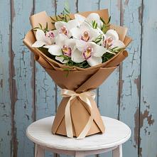 Букет цветов из:  Орхидеи и Розы в Хохлово