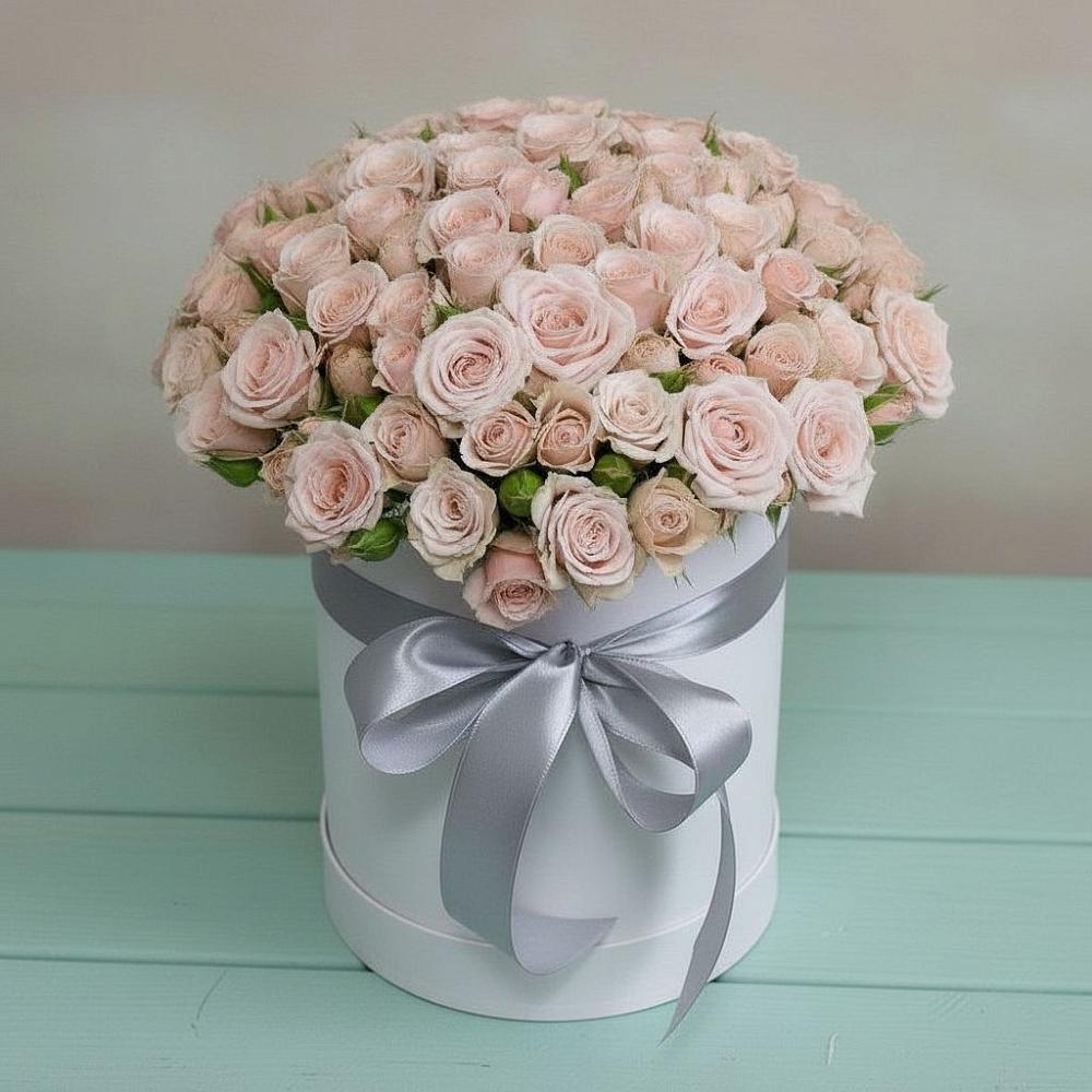 Цветочная композиция из Розы в шляпной коробке в Хохлово